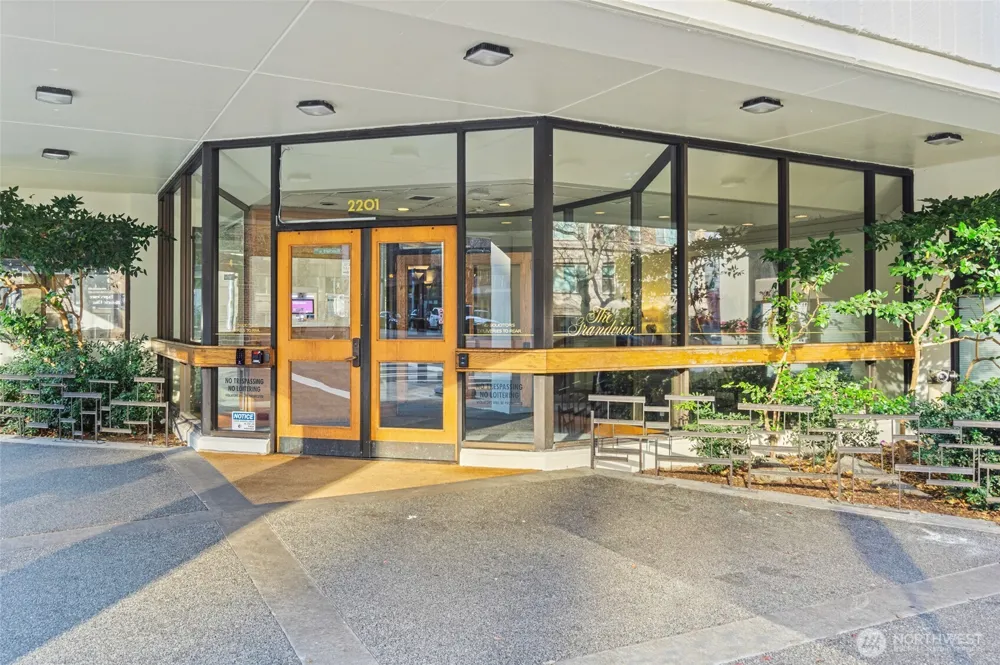 2201 3rd Avenue #1106 Seattle, WA 98121