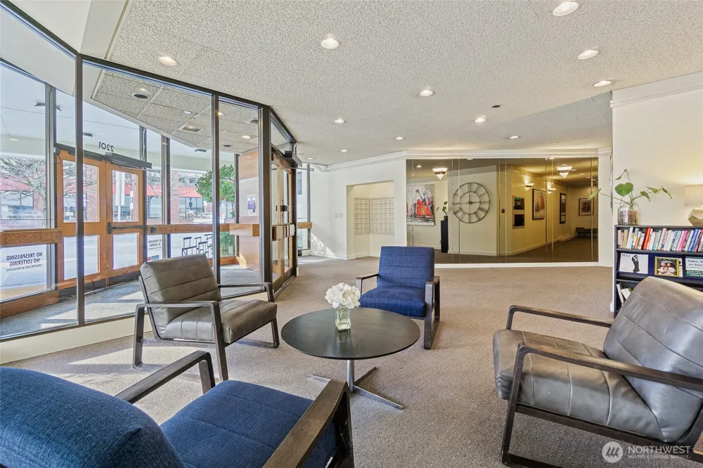 2201 3rd Avenue #1106 Seattle, WA 98121