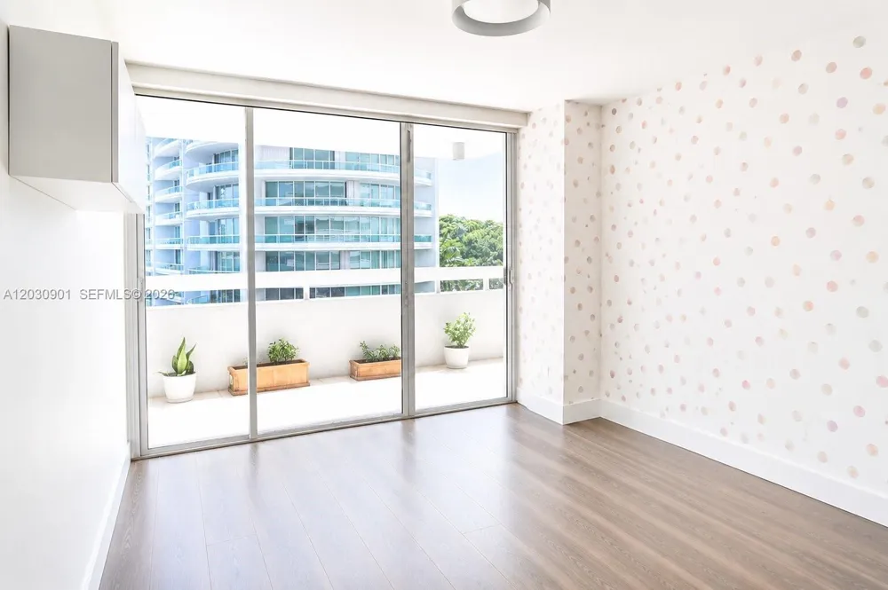 1627 Brickell Ave #1005 Miami, FL 33129