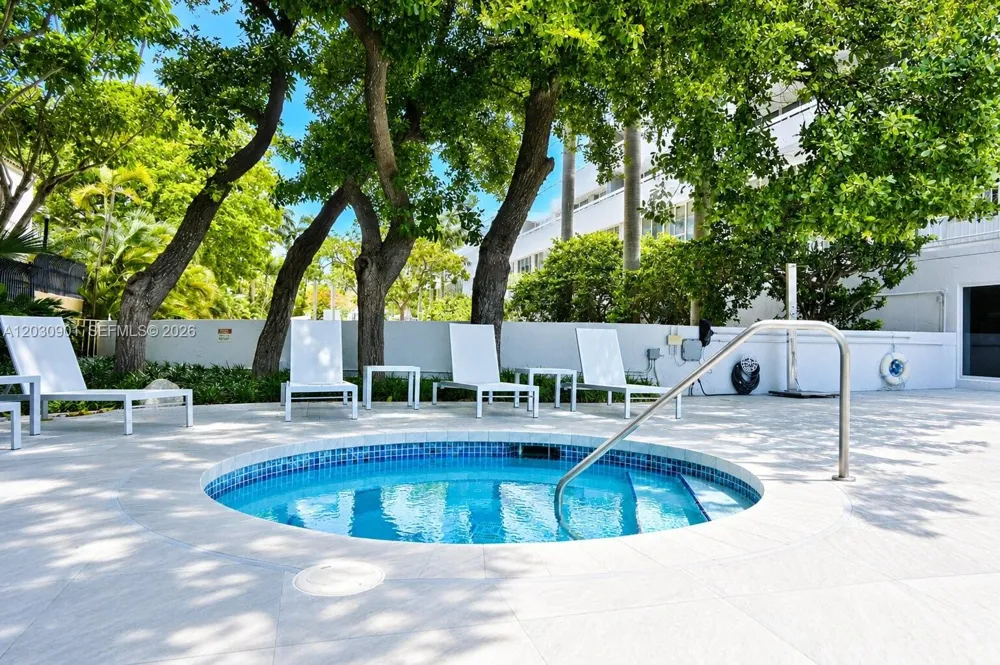 1627 Brickell Ave #1005 Miami, FL 33129