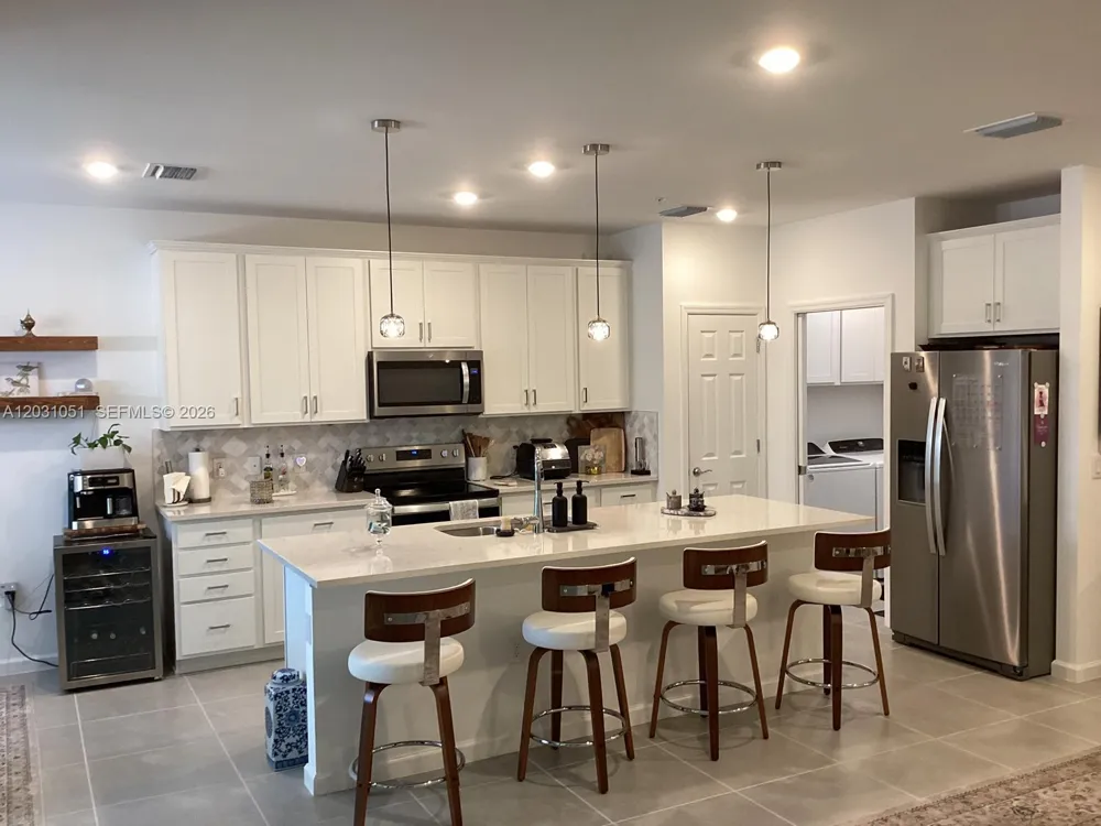 5710 Mayflower Way #102 Other City - In The State Of Florida, FL 34142