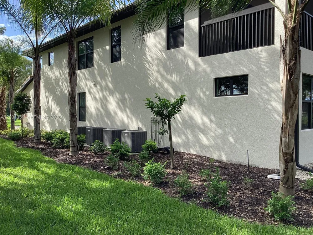 5710 Mayflower Way #102 Other City - In The State Of Florida, FL 34142