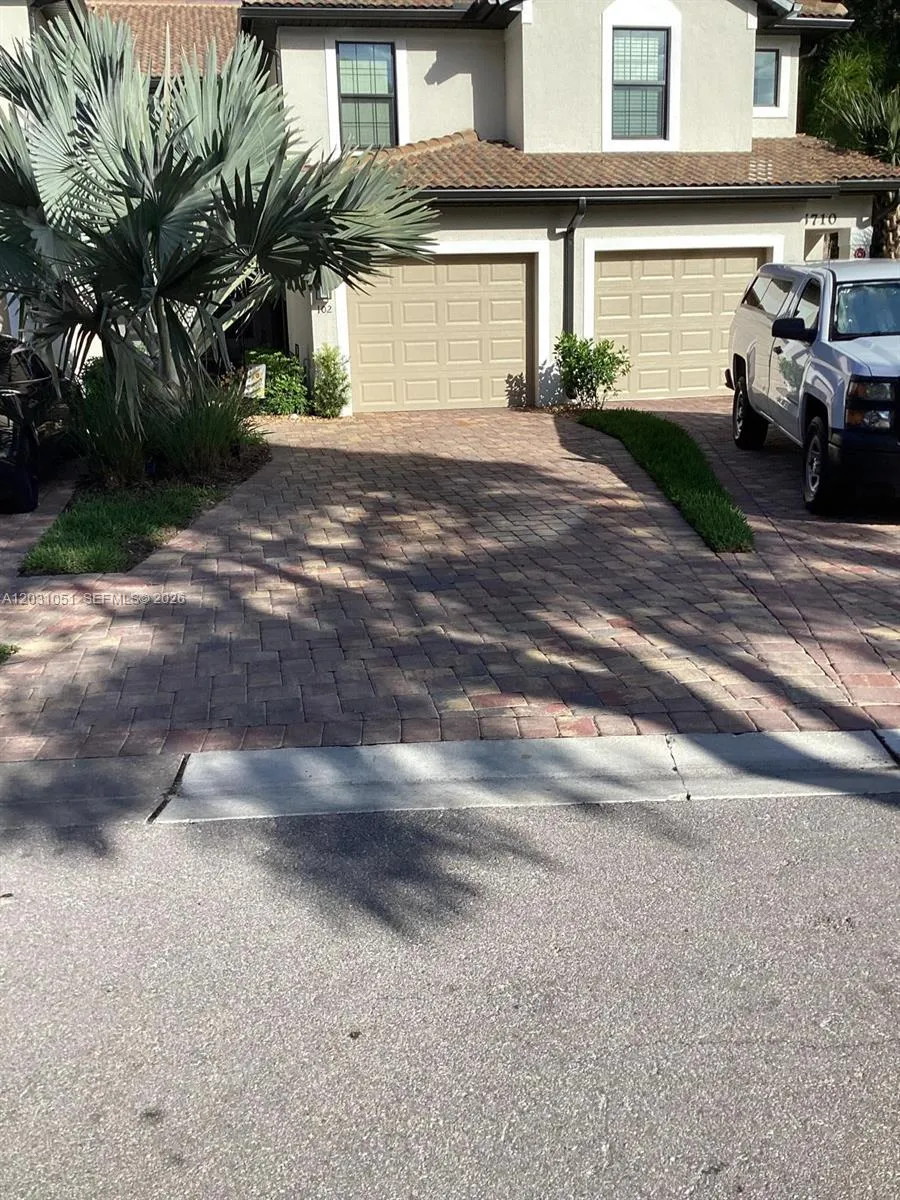 5710 Mayflower Way #102 Other City - In The State Of Florida, FL 34142