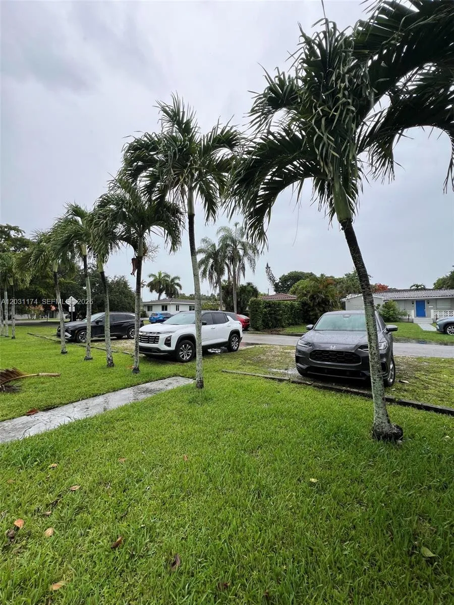 920 NE 108th St #0 Biscayne Park, FL 33161