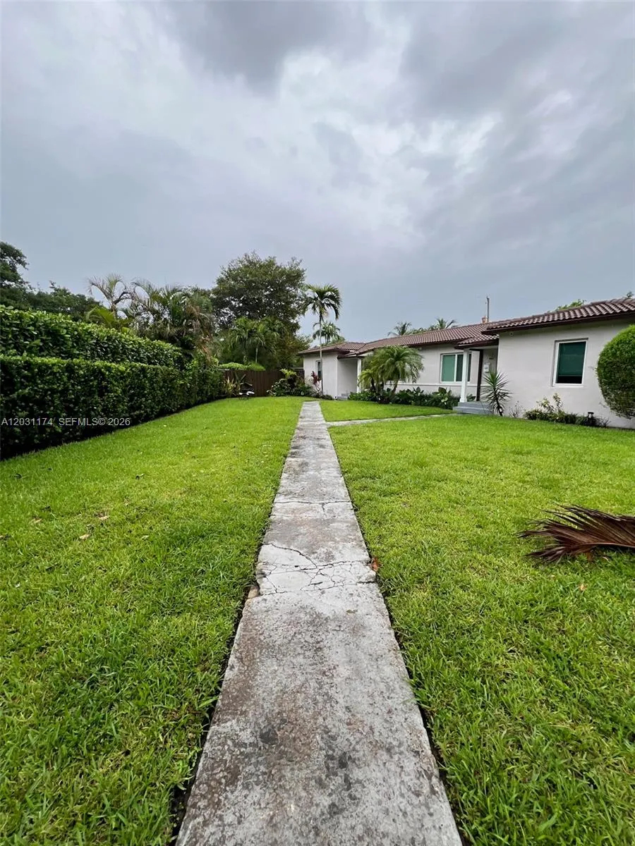 920 NE 108th St #0 Biscayne Park, FL 33161