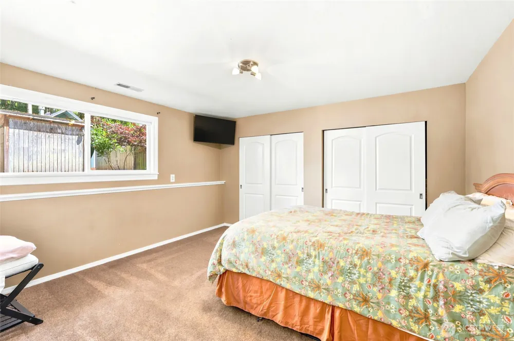 11714 SE 93rd Street Newcastle, WA 98056
