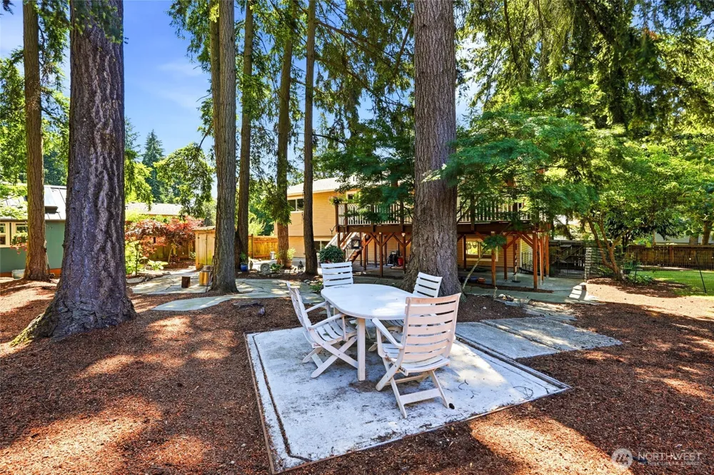 11714 SE 93rd Street Newcastle, WA 98056