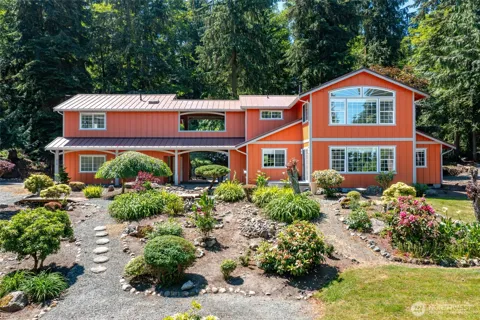 216 Denneboom Road