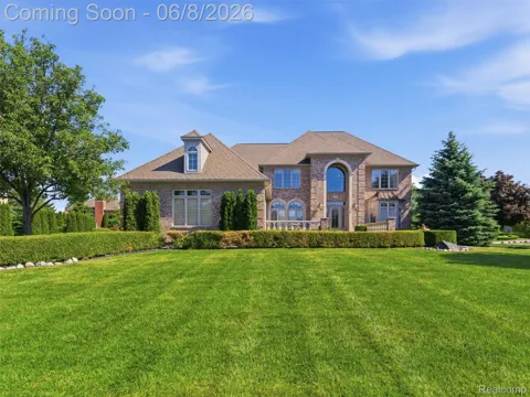 54150 Queensborough Drive