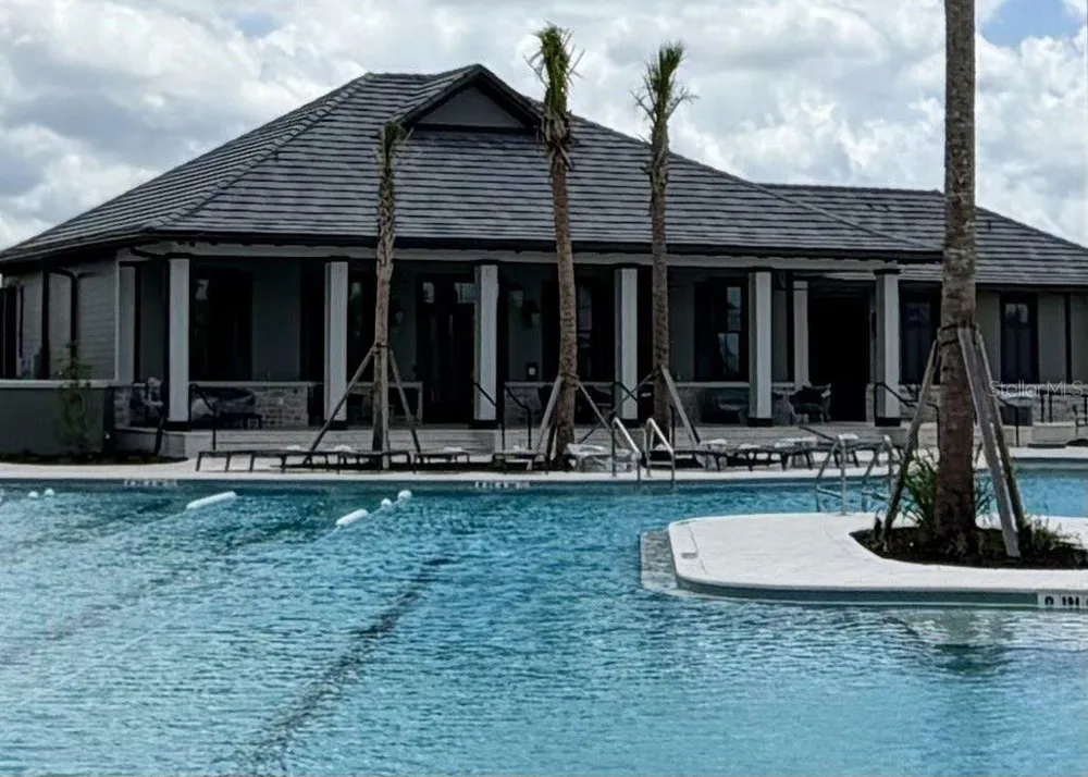 1483 BREKEY WAY Zephyrhills, FL 33541