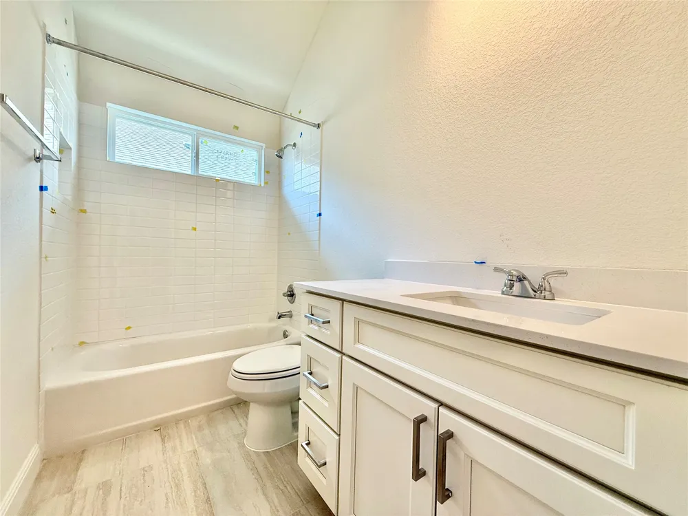 471 Young Street Buda, TX 78610