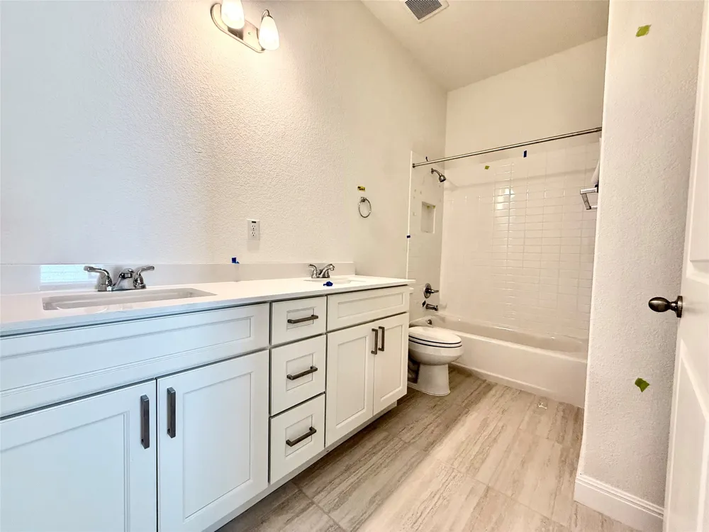 471 Young Street Buda, TX 78610