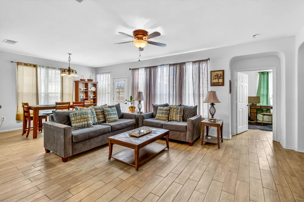460 Waterleaf Boulevard Kyle, TX 78640