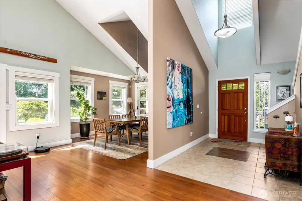 1796 Twin Oaks Lane Freeland, WA 98249