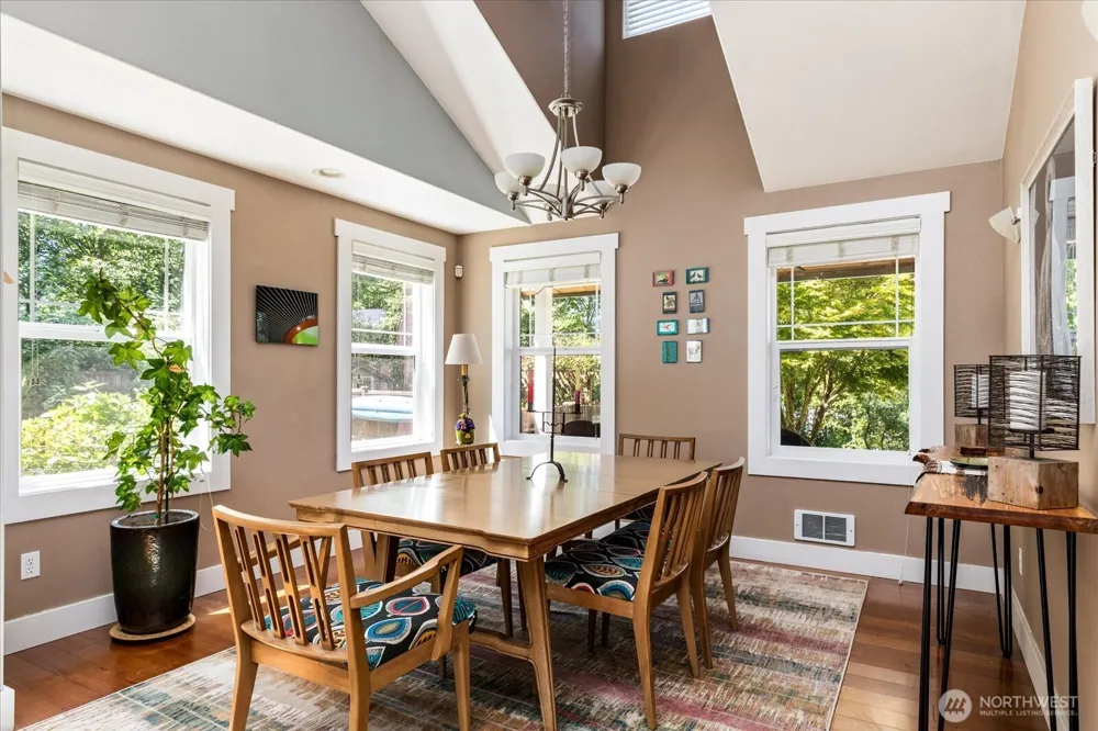 1796 Twin Oaks Lane Freeland, WA 98249