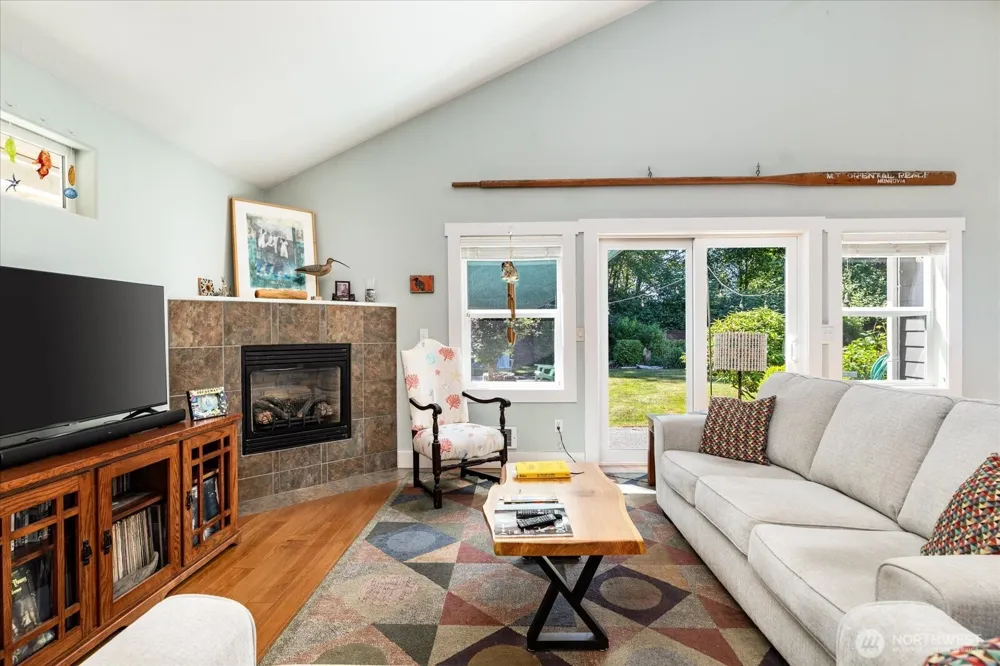 1796 Twin Oaks Lane Freeland, WA 98249