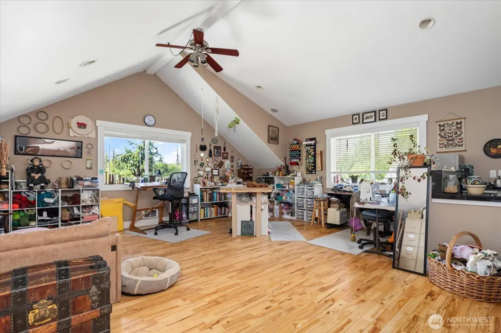 1796 Twin Oaks Lane Freeland, WA 98249