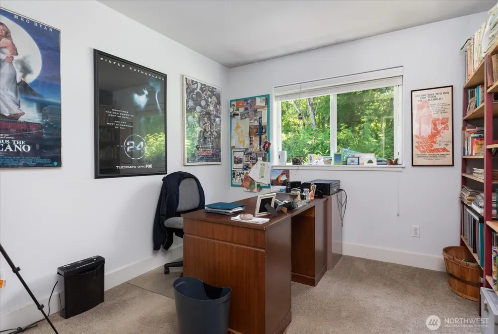 1796 Twin Oaks Lane Freeland, WA 98249