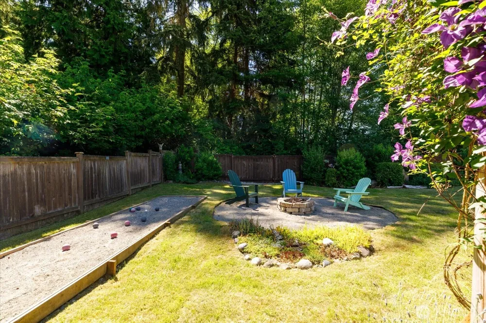 1796 Twin Oaks Lane Freeland, WA 98249