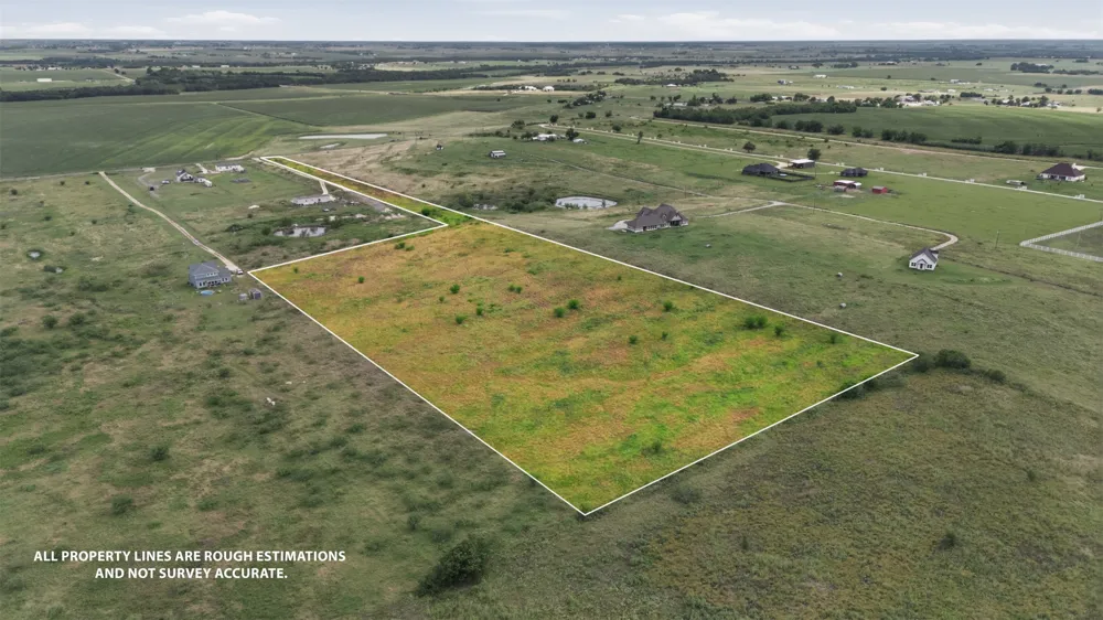 634 County Road 451 Road Coupland, TX 78615