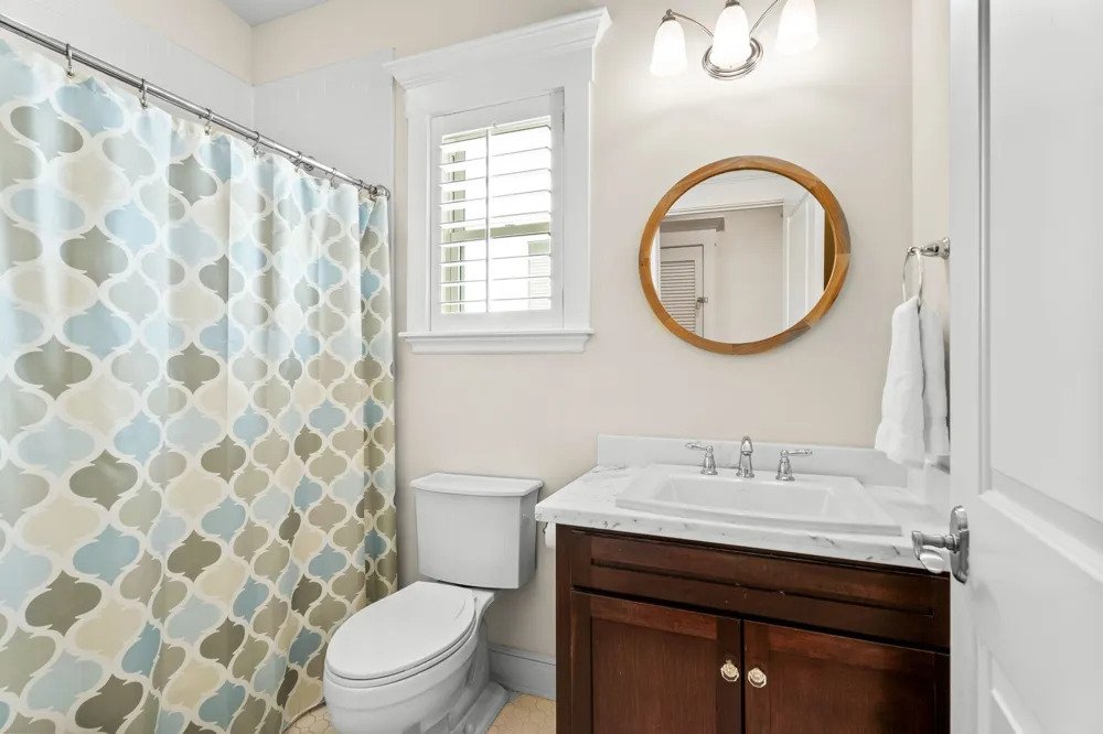 412 Sailhouse Way Rockport, TX 78382