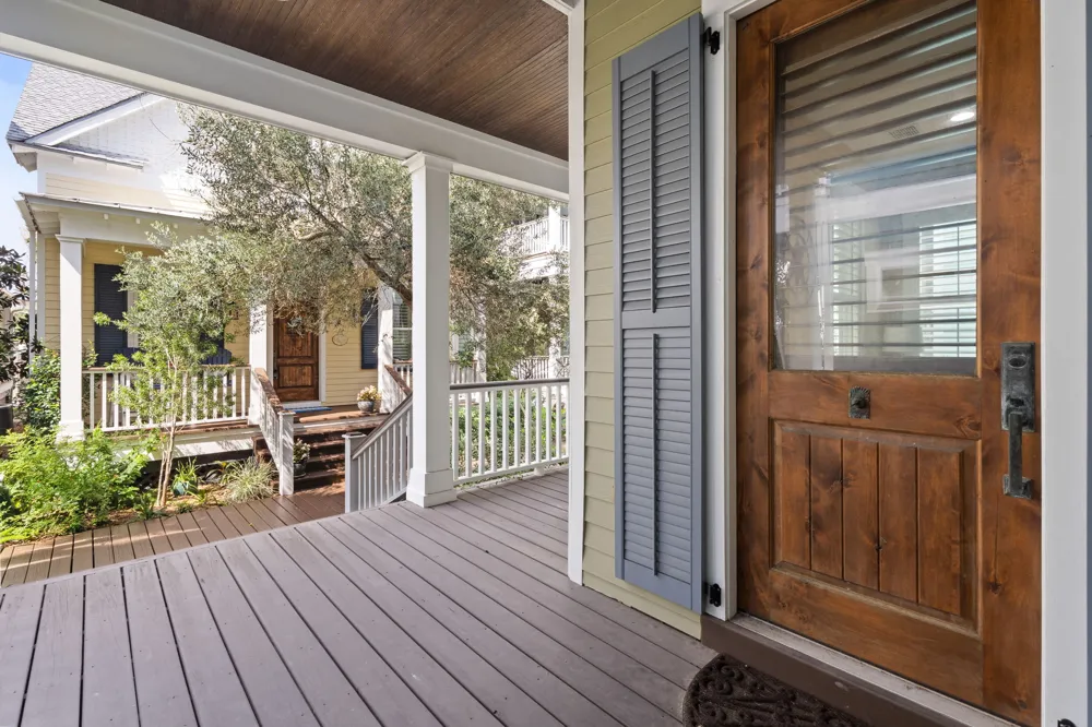 412 Sailhouse Way Rockport, TX 78382