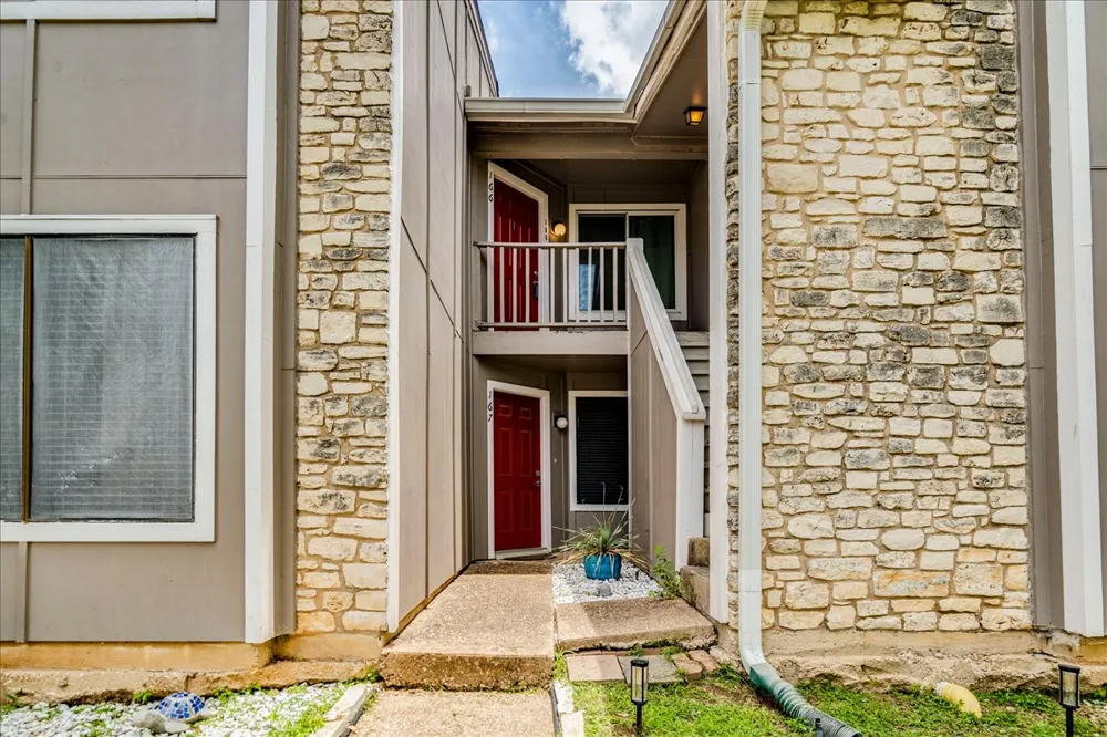 1720 Timber Ridge Rd 166 Road #166 Austin, TX 78741