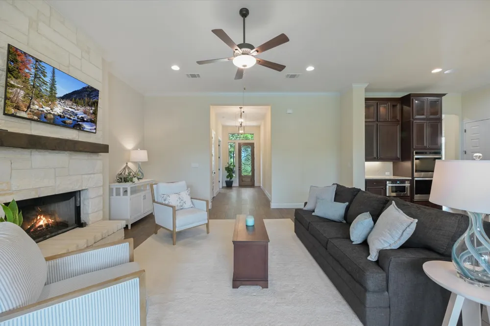 19305 Leisure Lane Jonestown, TX 78645