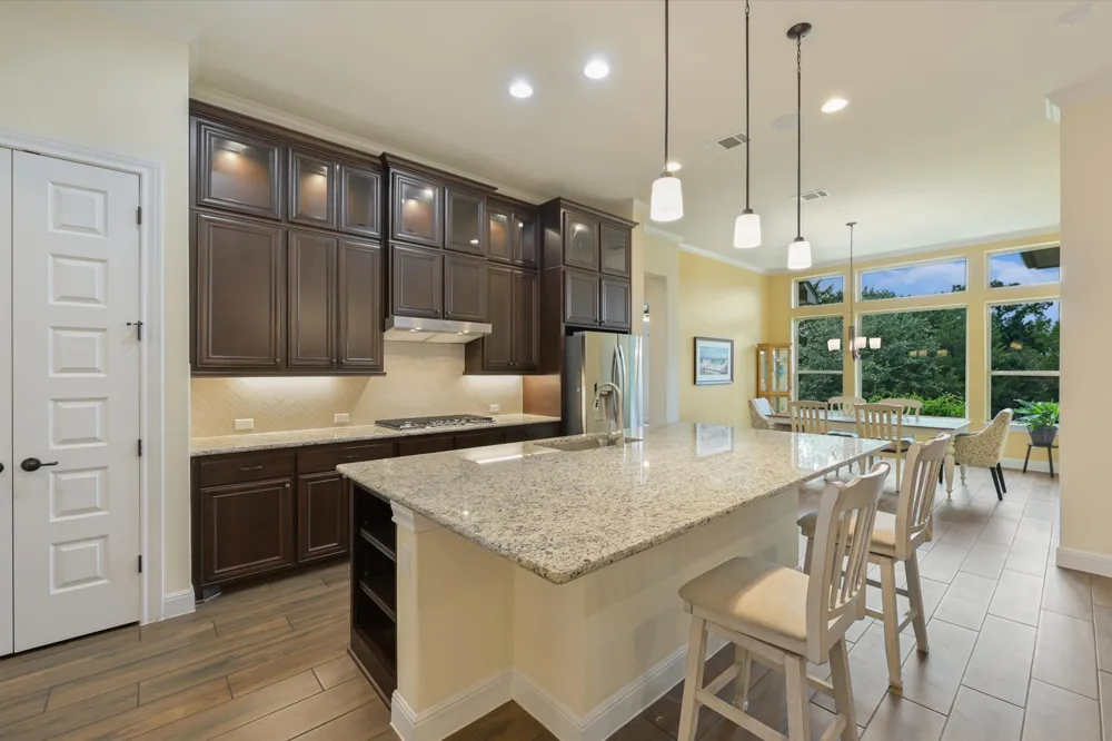19305 Leisure Lane Jonestown, TX 78645