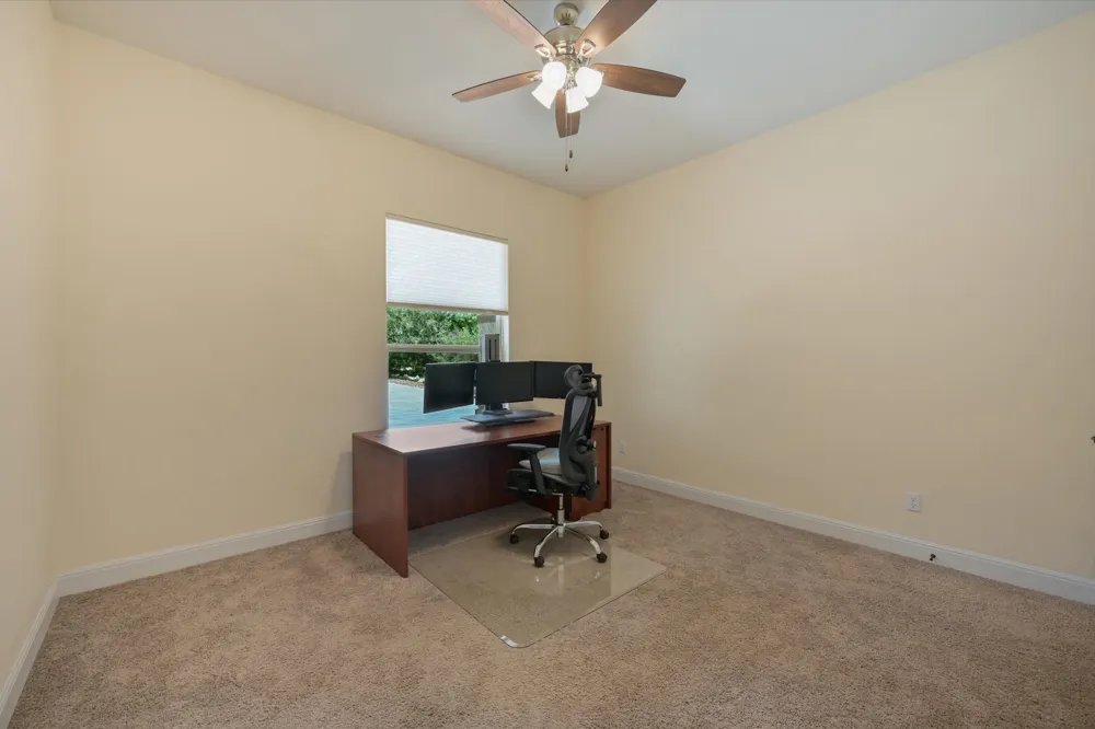 19305 Leisure Lane Jonestown, TX 78645