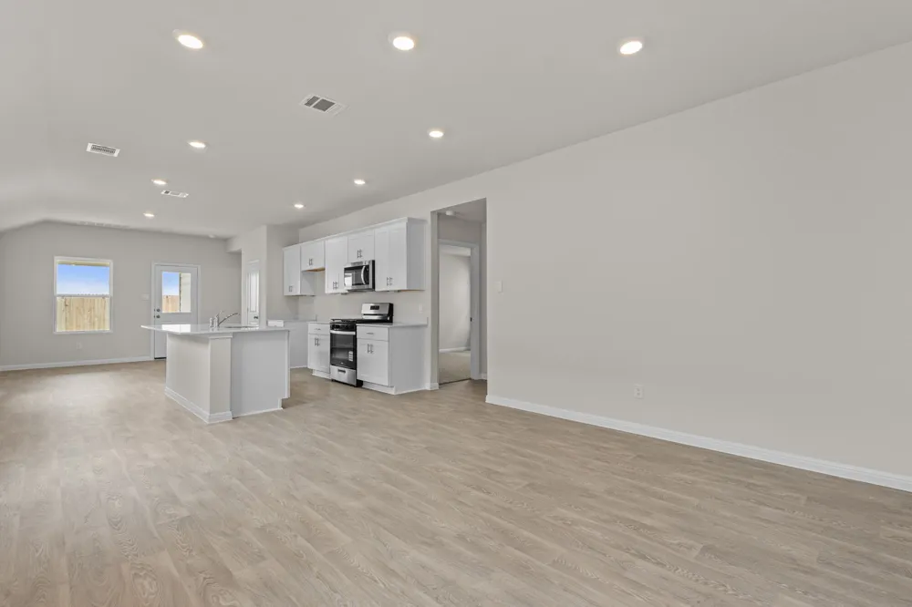129 RAYMONDVILLE Path San Marcos, TX 78666