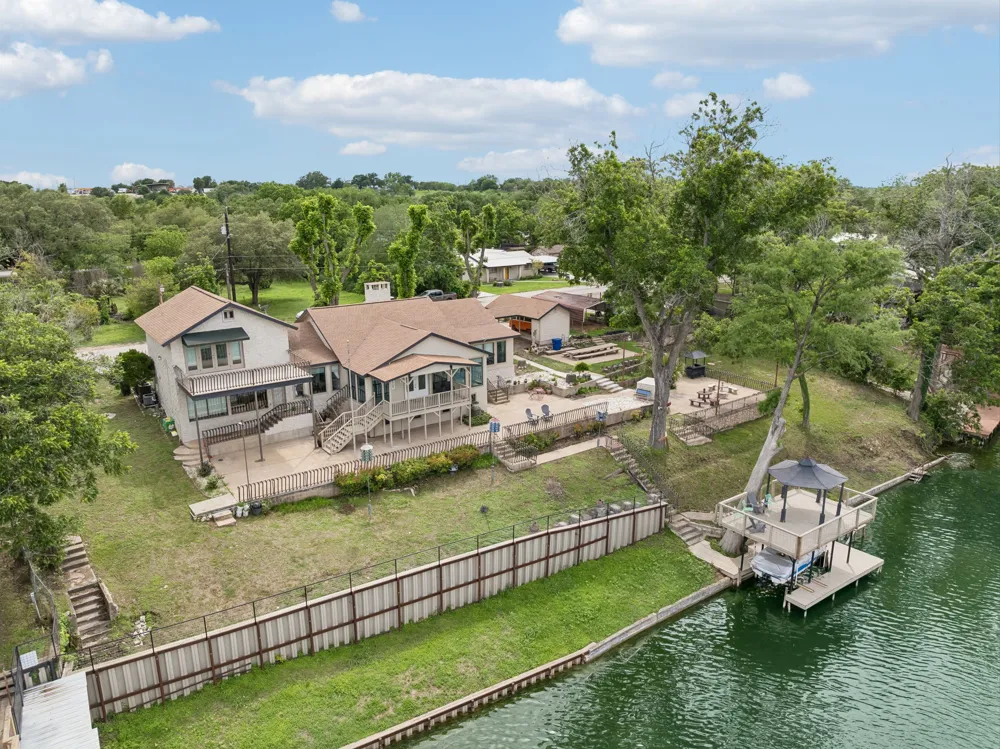 939 Reiley Road Seguin, TX 78155