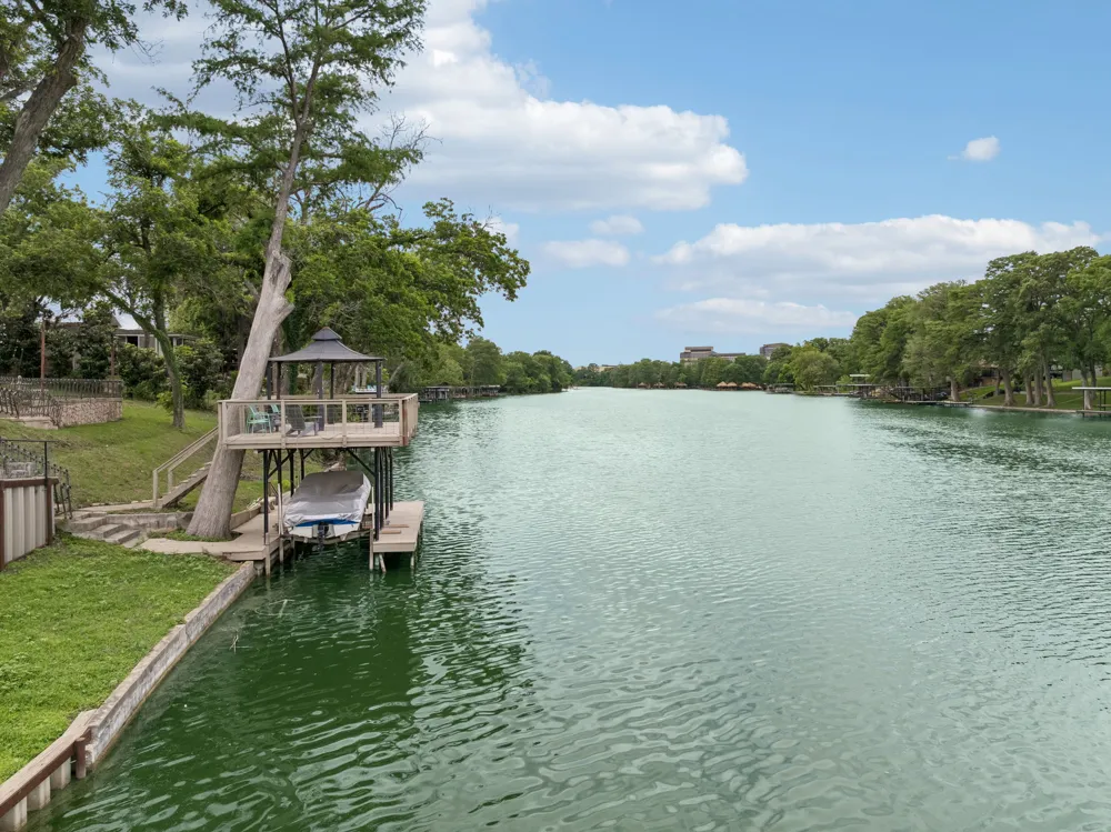 939 Reiley Road Seguin, TX 78155
