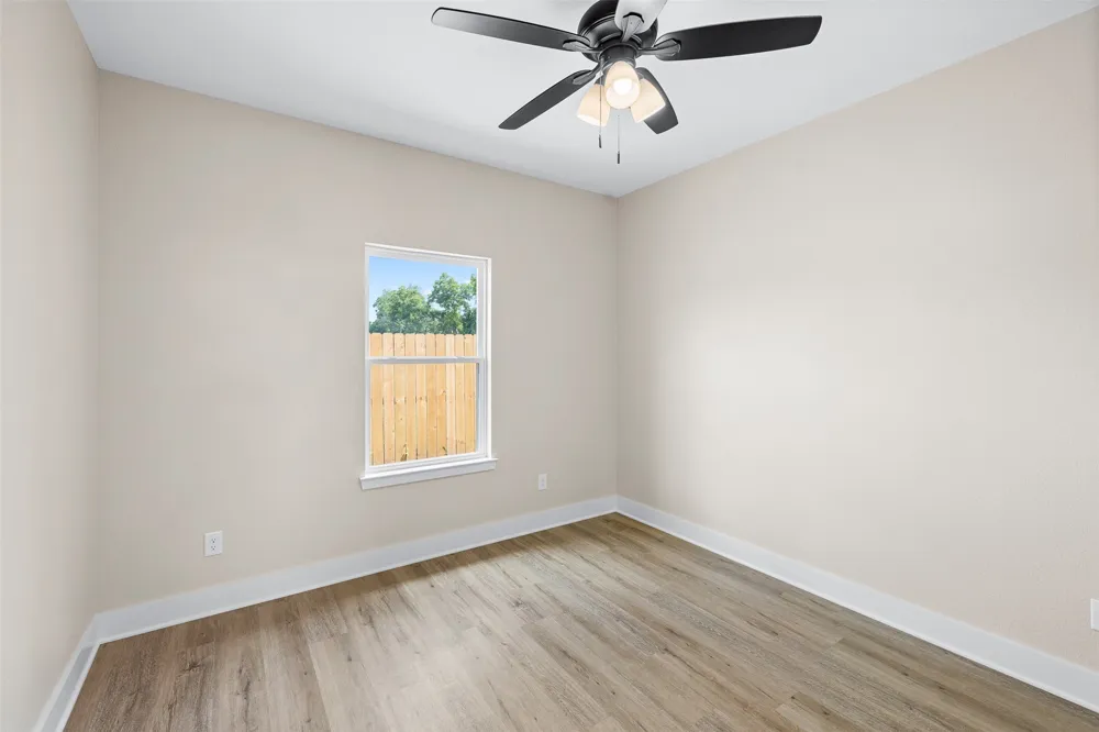 1004 White Tail Cove Lexington, TX 78947