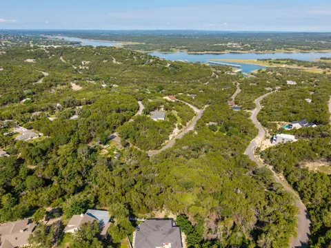 20802 Buena Vista