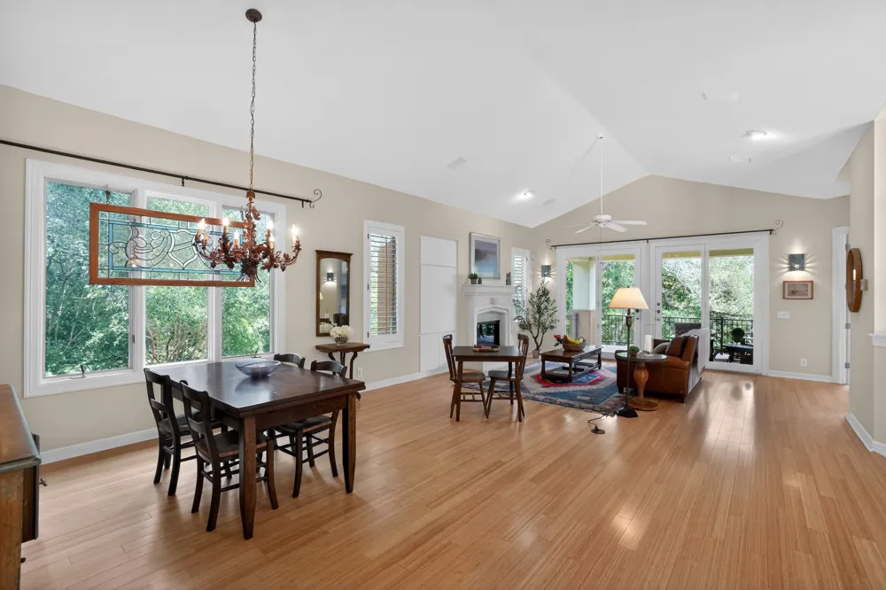 2305 Barton Creek Boulevard #40 Austin, TX 78735