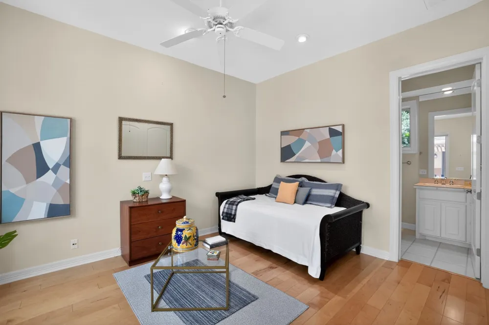 2305 Barton Creek Boulevard #40 Austin, TX 78735