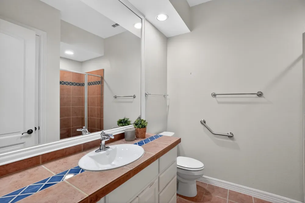 2305 Barton Creek Boulevard #40 Austin, TX 78735