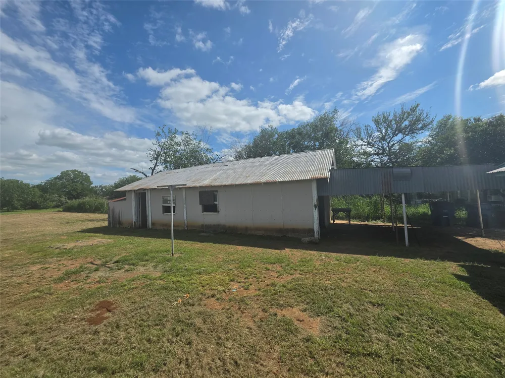 1510 A STREET Floresville, TX 78114