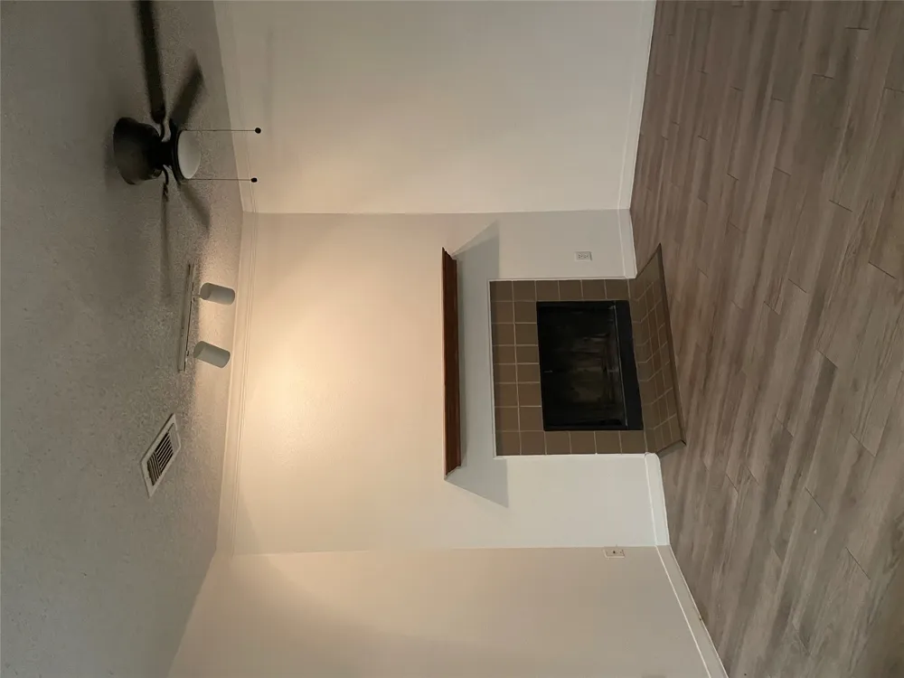 915 W 23rd Street #212 Austin, TX 78705