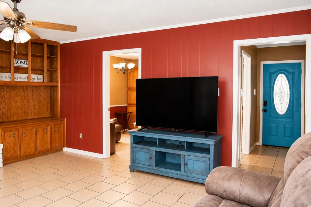 1603 Alcoa Avenue Rockdale, TX 76567