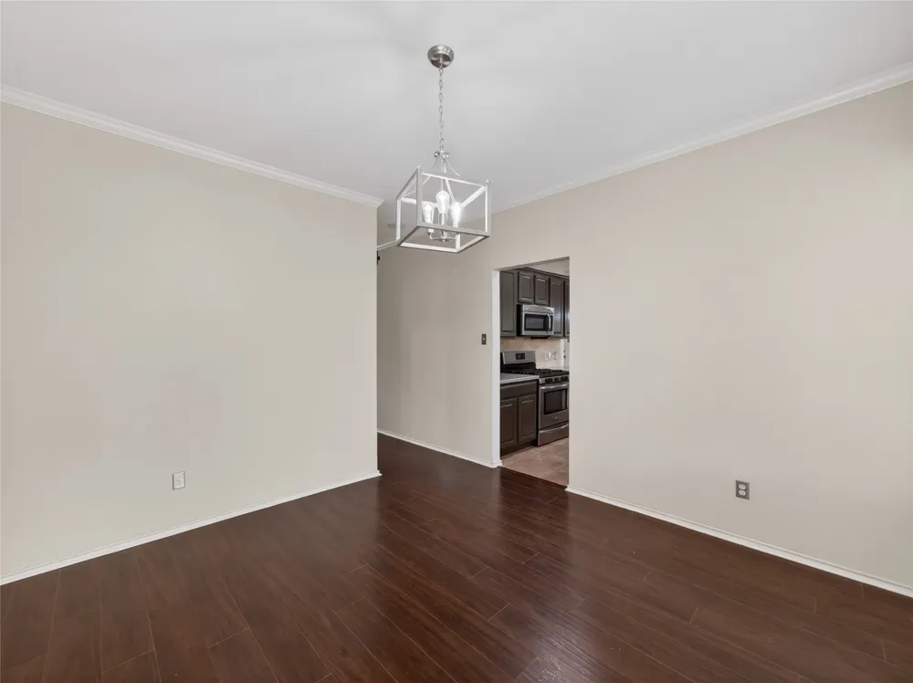 125 Hometown Parkway Kyle, TX 78640