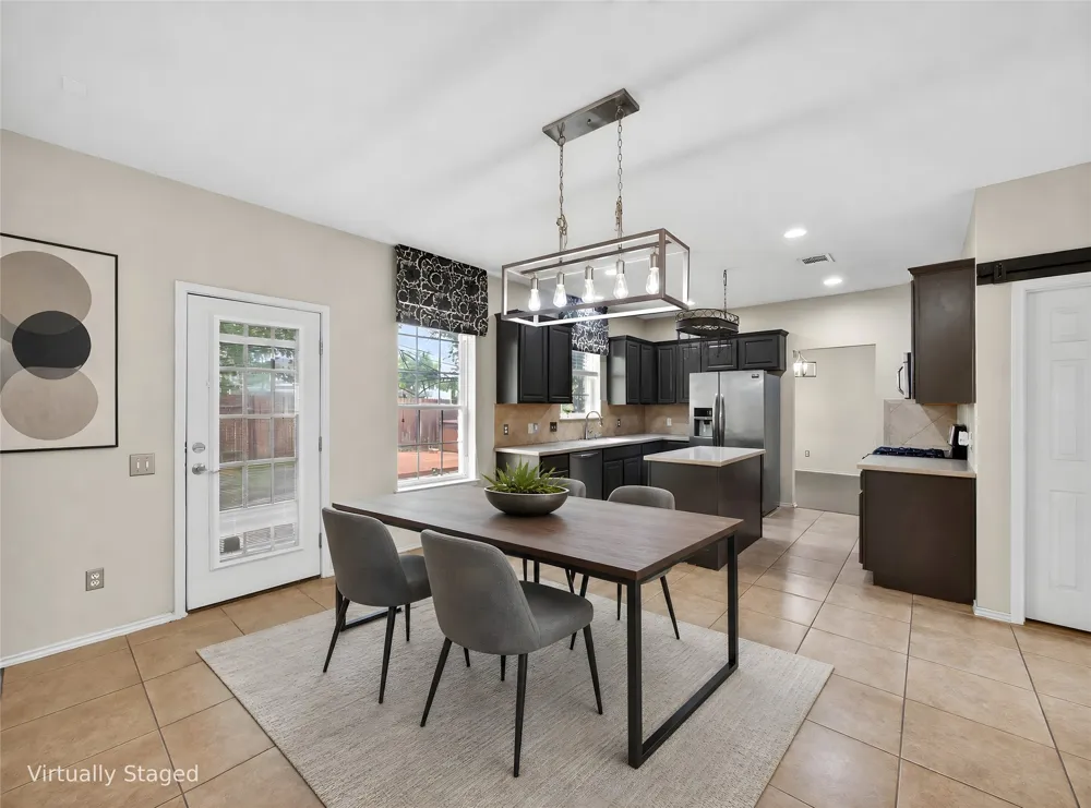 125 Hometown Parkway Kyle, TX 78640