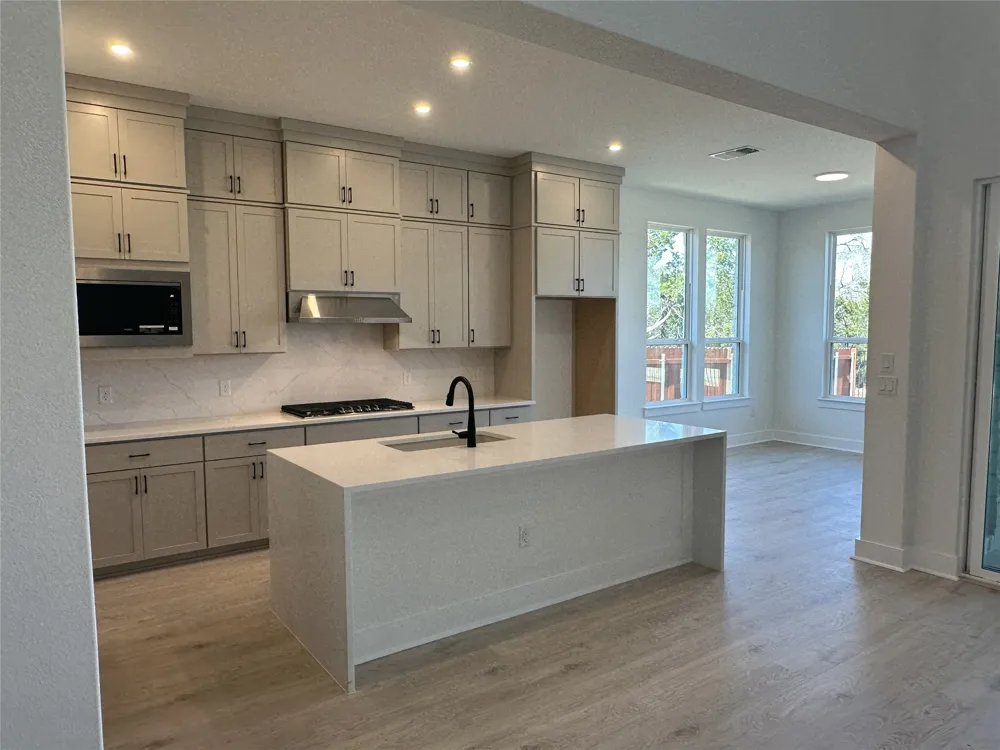 2209 Sarabanda Street Round Rock, TX 78681