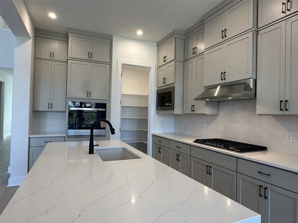 2209 Sarabanda Street Round Rock, TX 78681