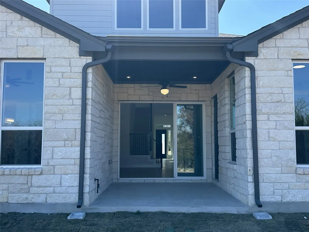 2209 Sarabanda Street Round Rock, TX 78681