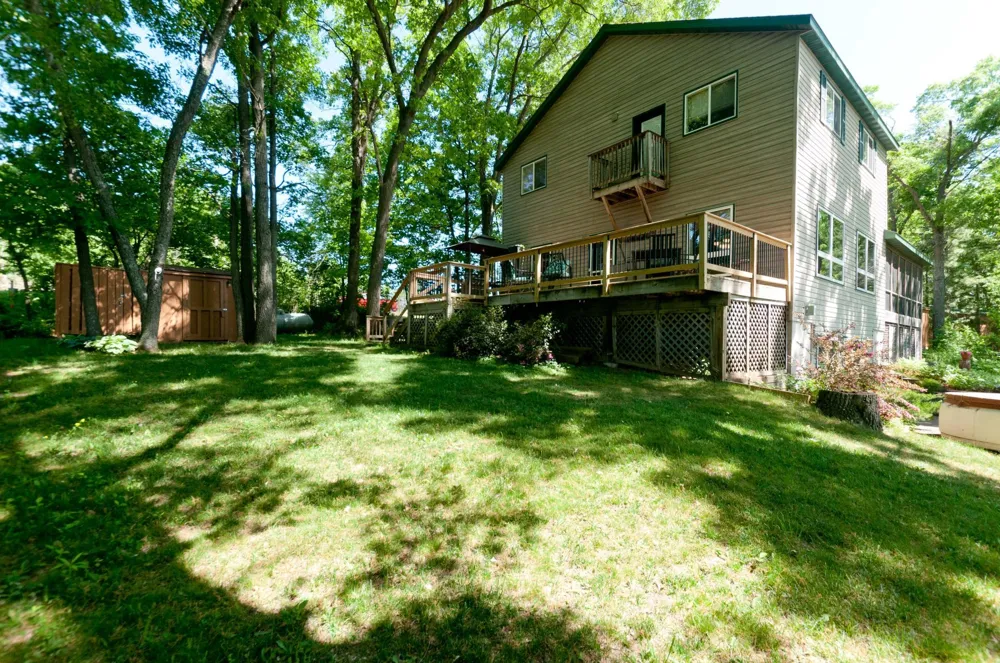 N2992 Jesse Road Sarona, WI 54870