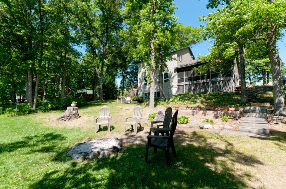 N2992 Jesse Road Sarona, WI 54870
