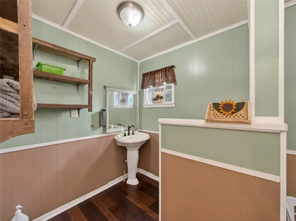 325 County Road 100 San Saba, TX 76877