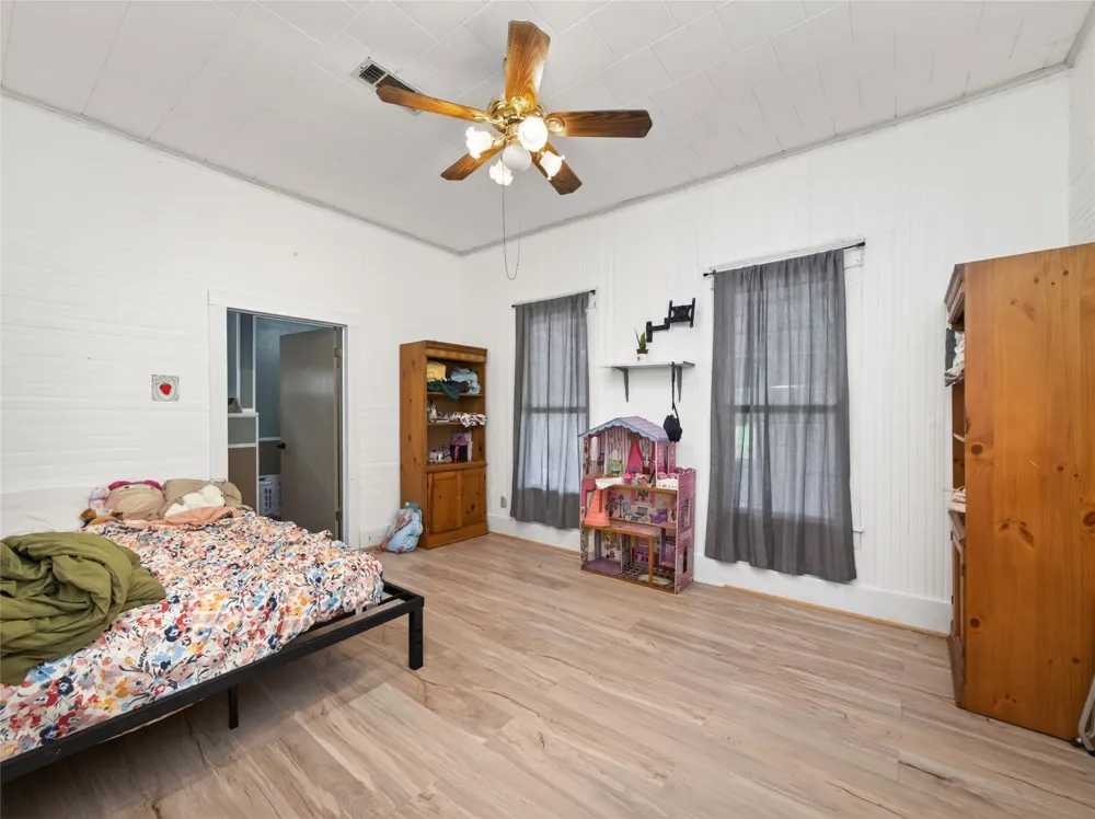 325 County Road 100 San Saba, TX 76877